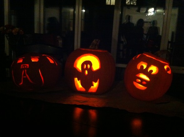 Pumpkin Carving- Ghosts & Gertie: A Broad Cooking