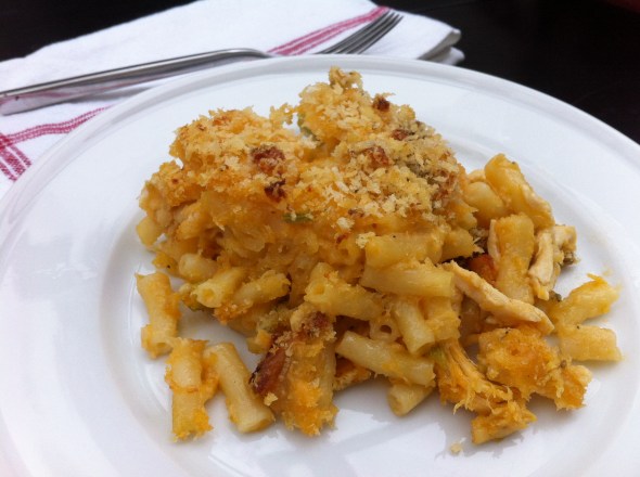 Buffalo Chicken Mac & Cheese: A Broad Cooking