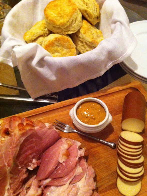 Homemade biscuits with Ham & Cranberry Mustard: A Broad Cooking