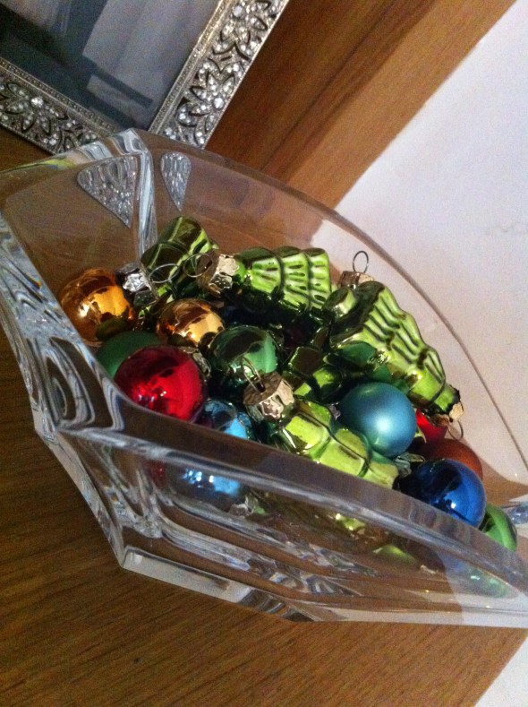 Christmas Decor 2013: A Broad Cooking