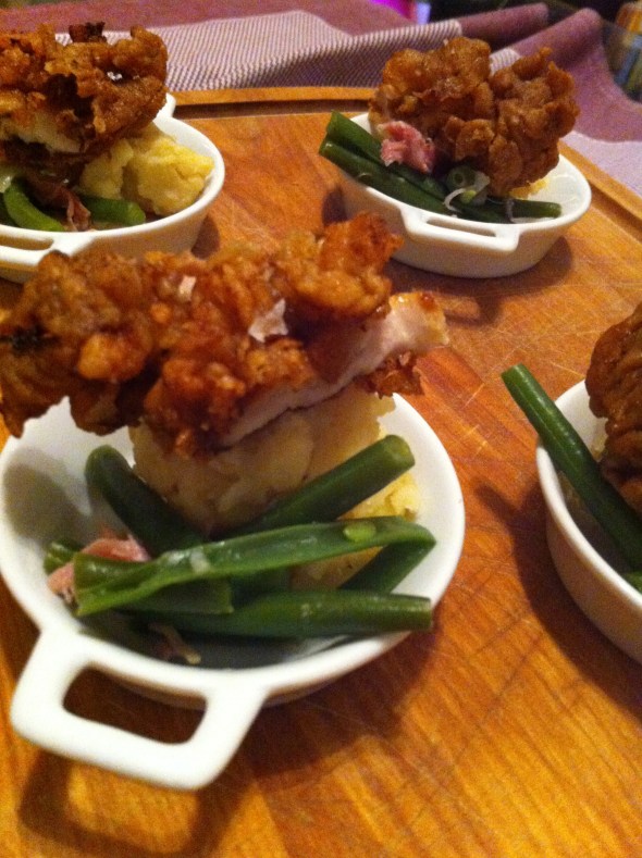 Buttermilk Fried Chicken & Soulful Southern Green Beans: A Broad Cooking